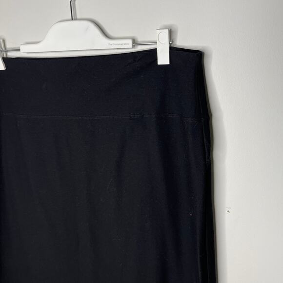 Eileen Fisher Women's Skirt Size XL Black Washable Stretch Crepe Slim Fit - Picture 3 of 7